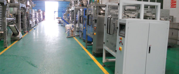 520袋裝辣椒醬灌裝機(jī)