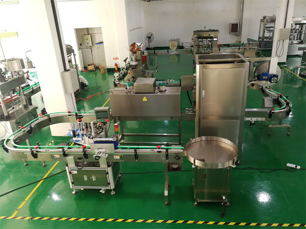 自動化辣椒醬灌裝機-小型辣椒醬灌裝旋蓋機生產(chǎn)線星火廠房實拍圖