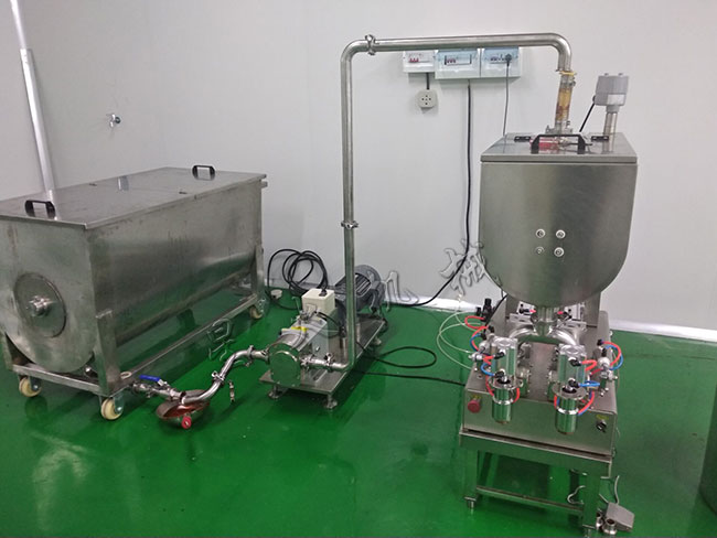 火鍋辣椒醬灌裝機(jī)-全自動(dòng)火鍋底料辣椒醬灌裝機(jī)(漯河香香羊火鍋)