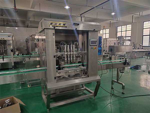 辣椒醬灌裝機(jī)包裝樣品展示